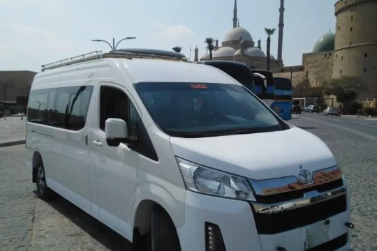 ايجار-تويوتا-هايس-1-1